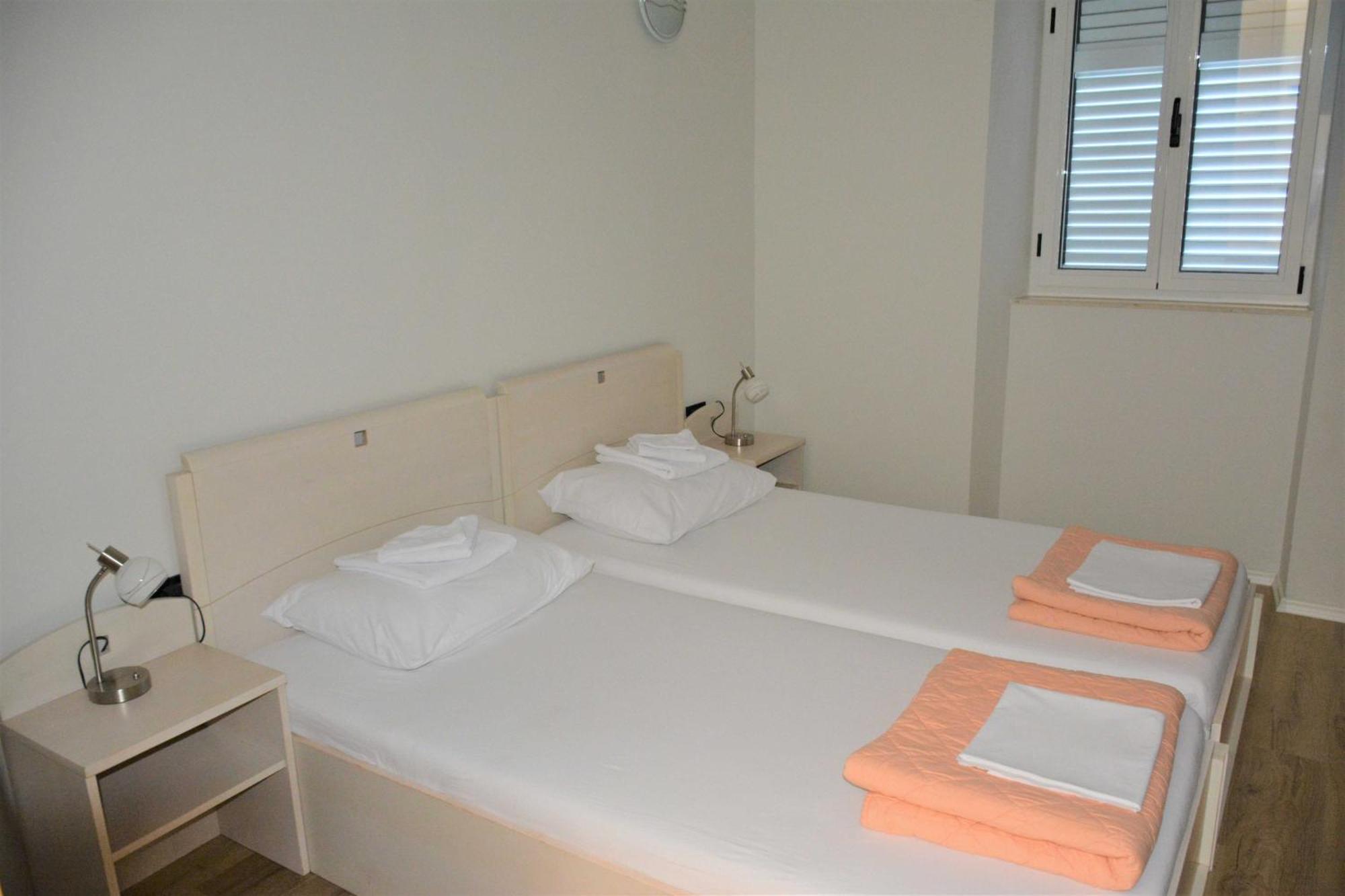 Guesthouse Aurora Trpanj Buitenkant foto