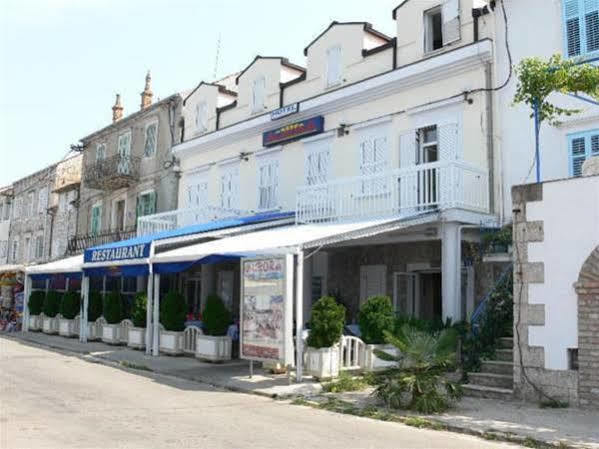 Guesthouse Aurora Trpanj Buitenkant foto